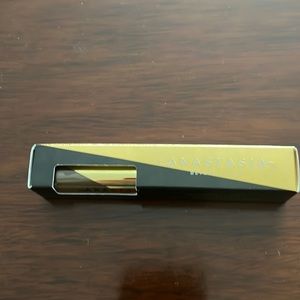 Anastasia of Beverly Hills Diprow gel